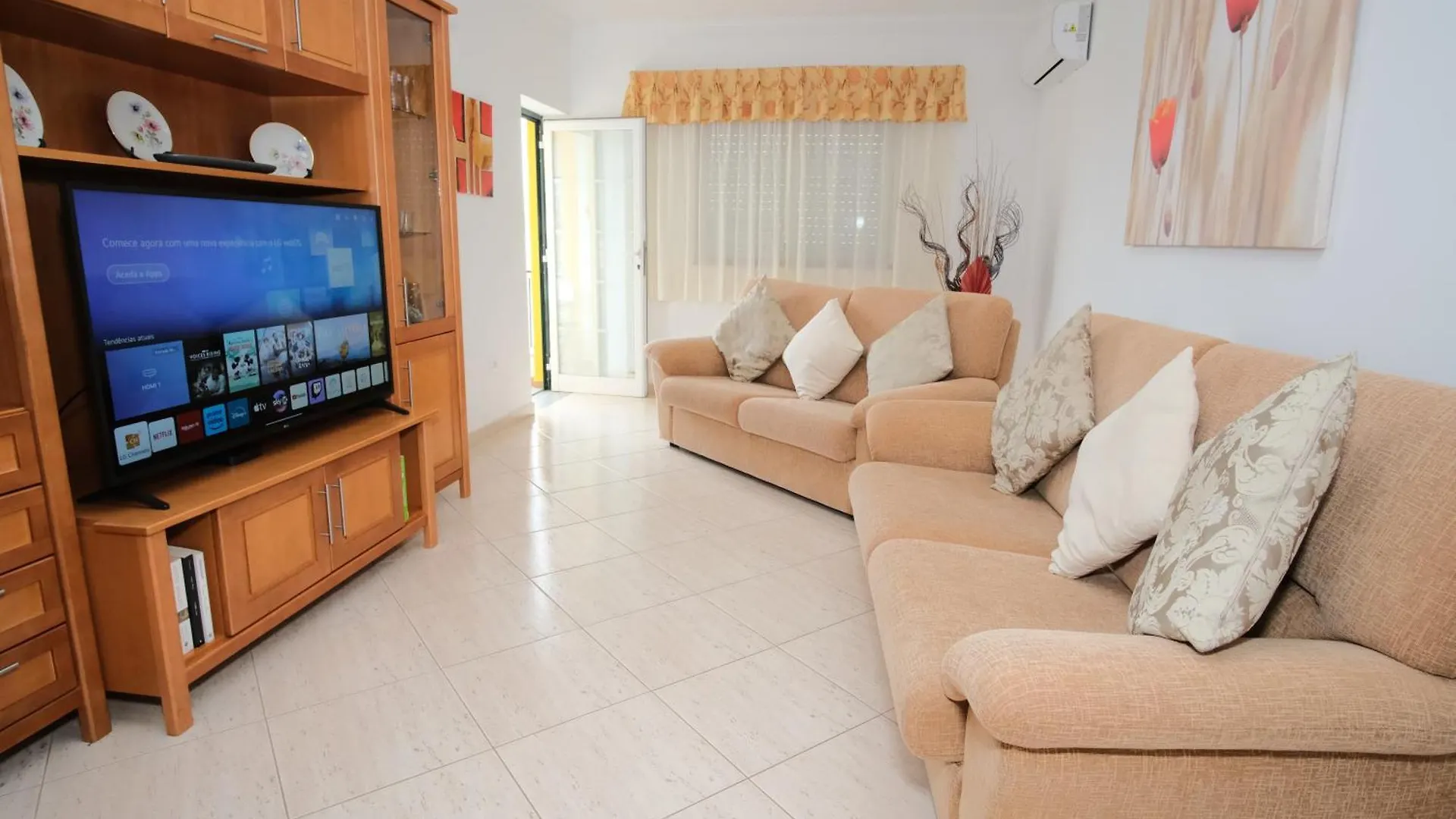 Apartment Apartamento T2 Em Condominio Fechado. Albufeira
